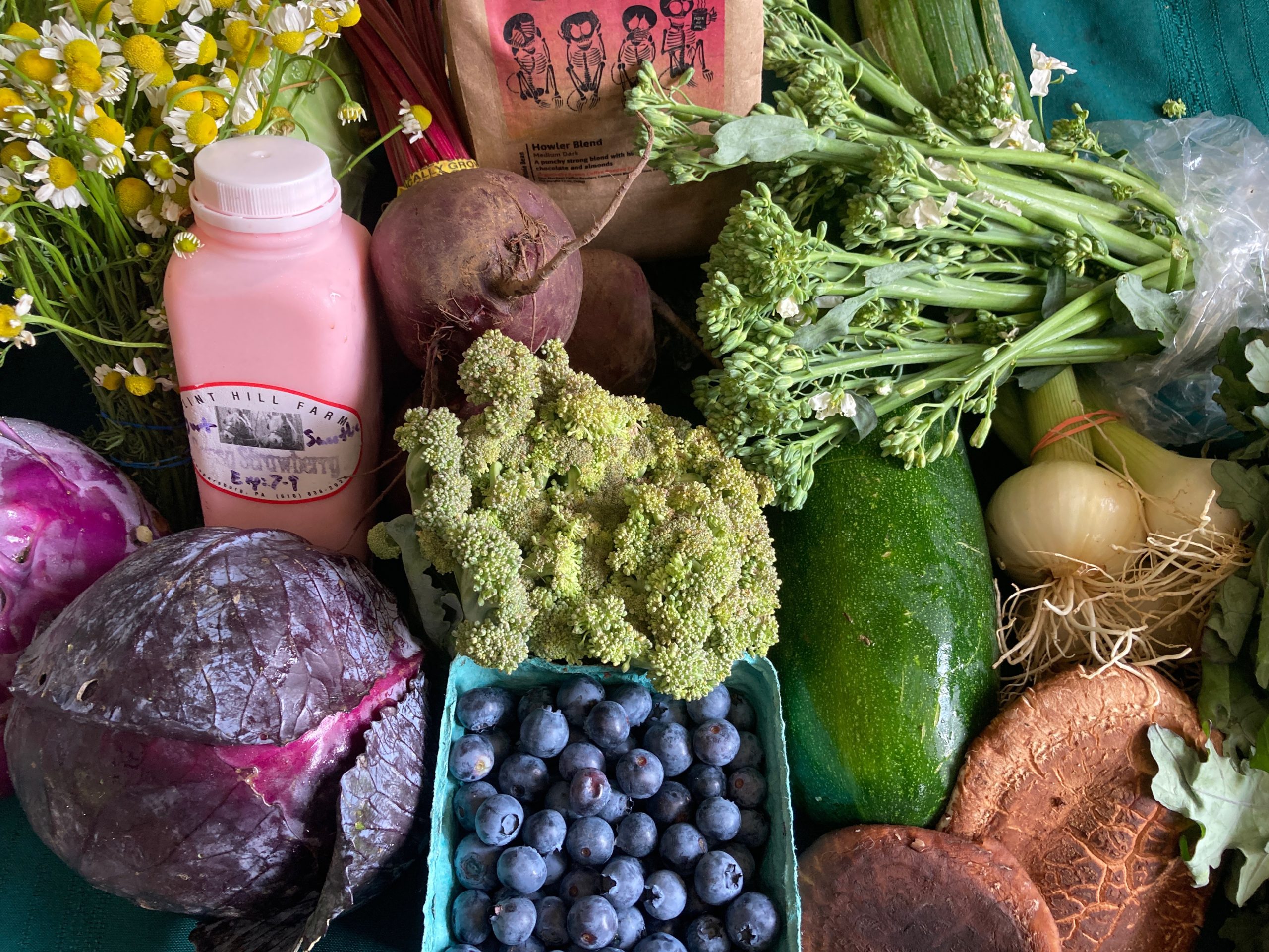 Market Box July 5 shiitake, red cabbage, blueberries, chamomile, zucchini, coffee, smothie, broccolini