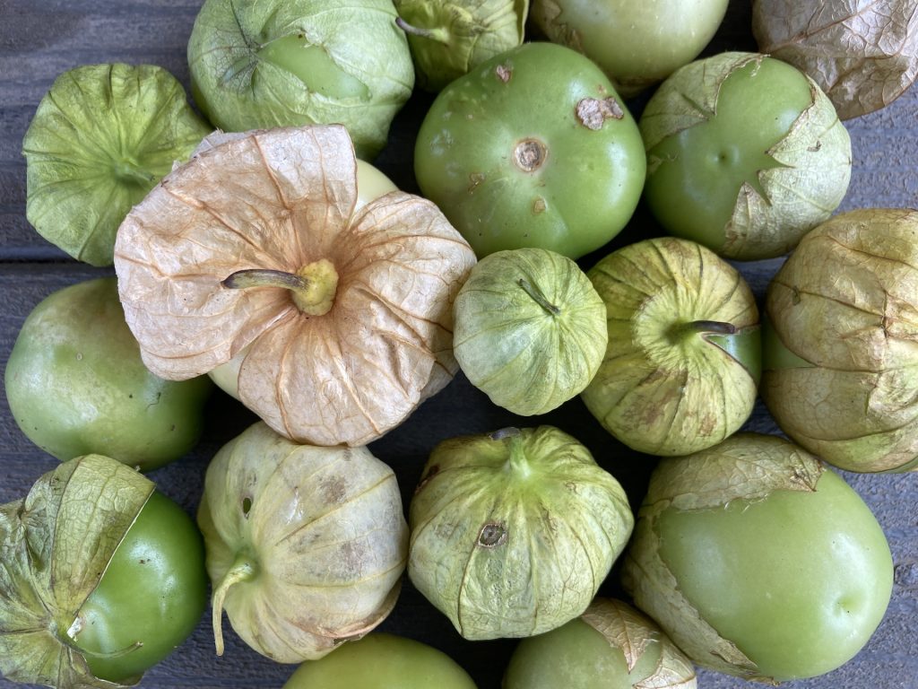 tomatillos with husks and without